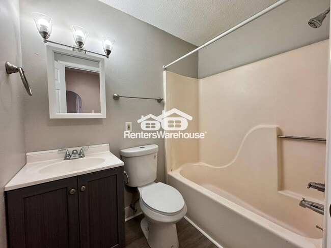 Building Photo - 1314 22nd St