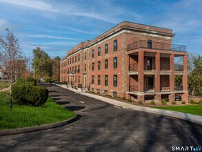 Building Photo - 170 Ridge Rd