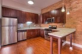 3 Bedroom Apartment in River North - July 1st - 3 Bedroom Apartment in River North - July 1st