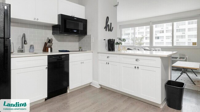 Building Photo - 305 Dr. M.L.K. Jr St S