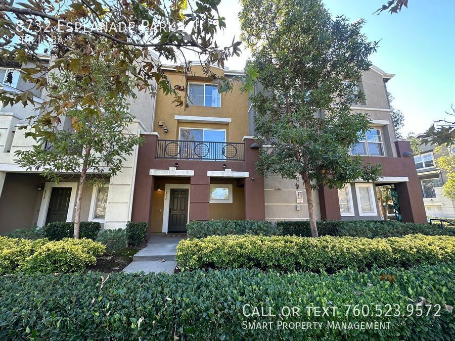 Foto principal - Kearny Mesa Townhome with 2 bedrooms + 1 o...