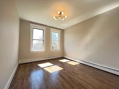 Foto del edificio - 114 W 7th St