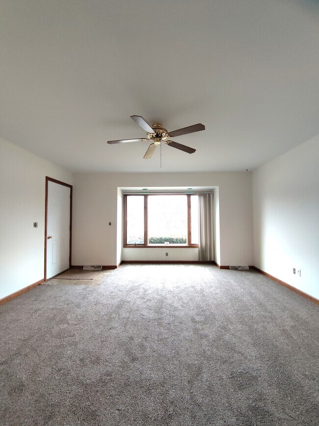 Foto del edificio - 2545 N 4645th Rd