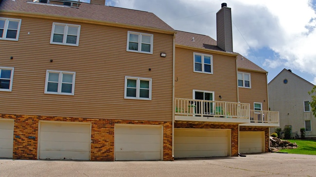 Building Photo - 2933 Cimarron Trl