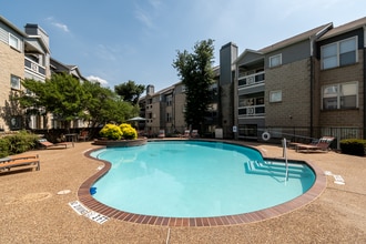 17.jpg - Western Station Apartments