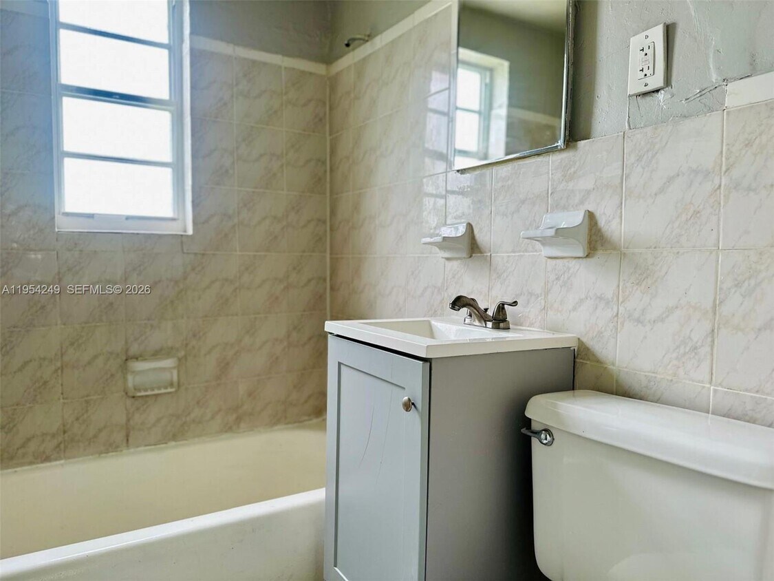 Foto del edificio - 1801 NW 54th St