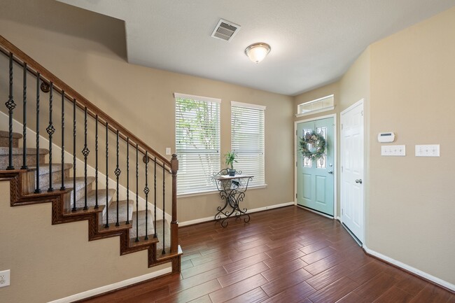 Foto del edificio - 2621 Wilson Creek Dr