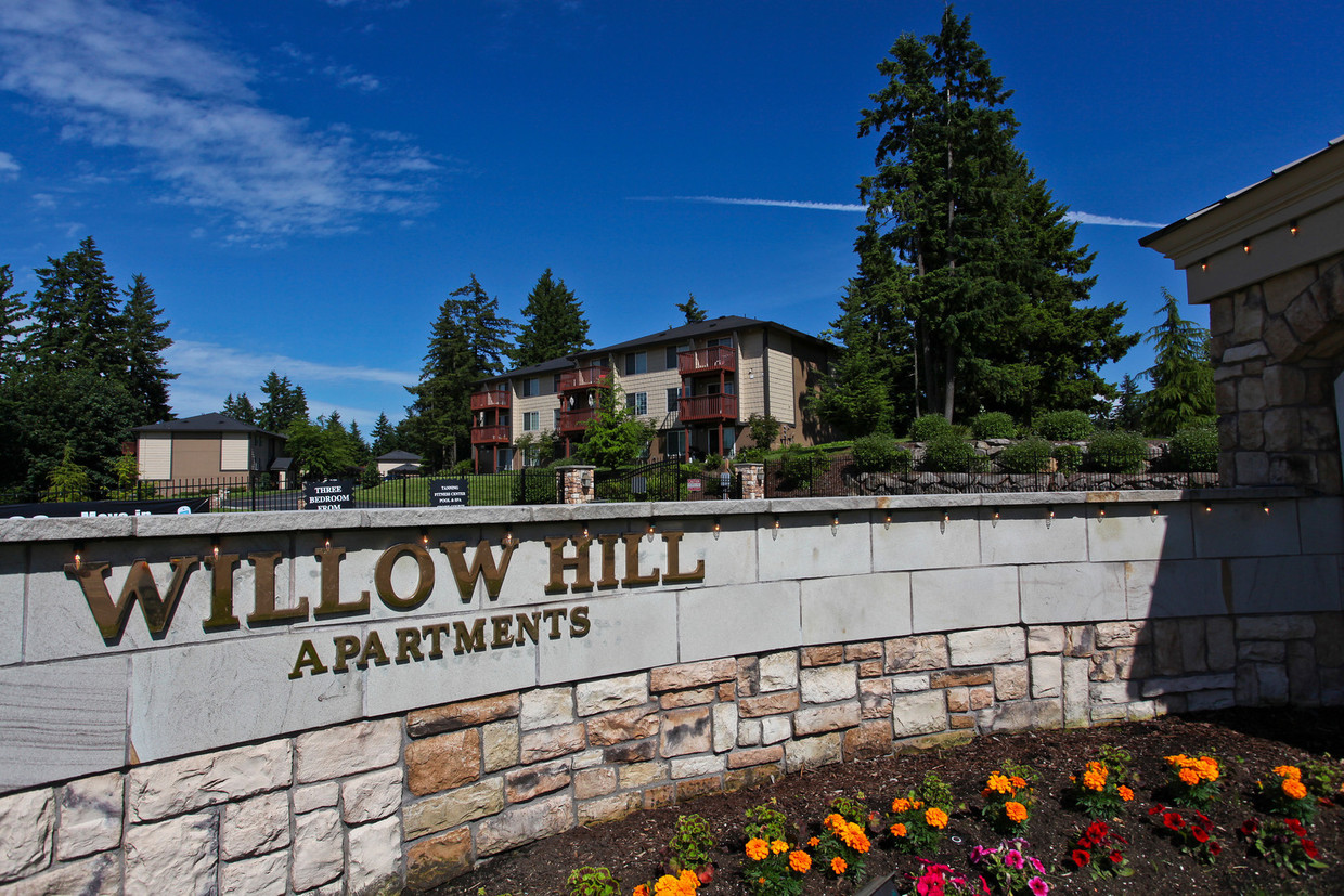 Community Sign Monument | Puyallup WA Apartments For Rent | Willow Hill Apartments - Willow Hill Apartments