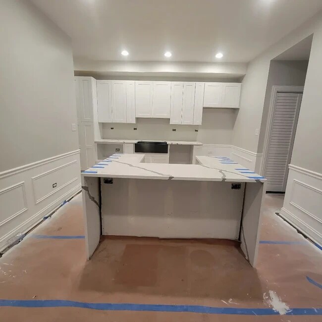 Foto del edificio - 5824 S Michigan Ave