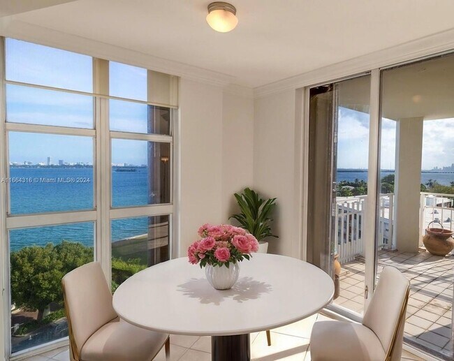 Foto del edificio - 4000 Towerside Terrace