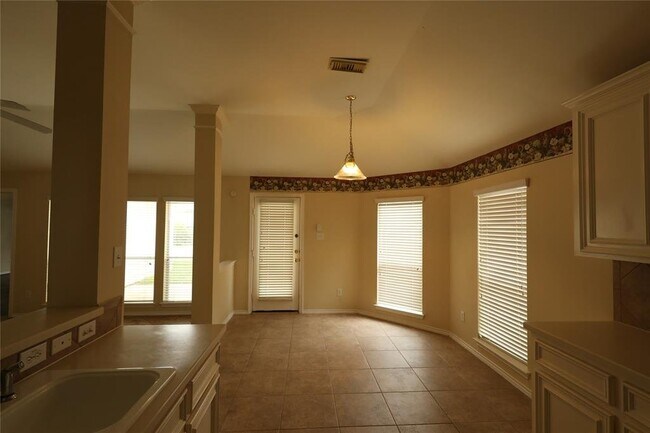 Building Photo - 3732 Temple Drive, Manvel, TX 77578 - 3 BR...