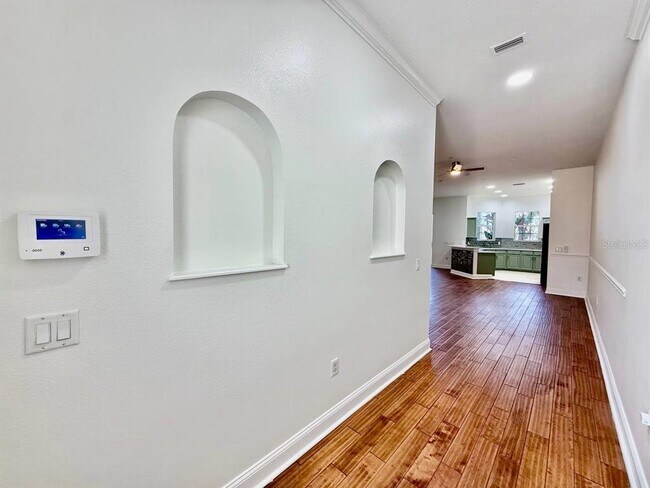 Foto del edificio - 8614 Miramar Terrace Cir
