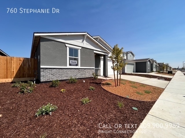 Building Photo - 760 Stephanie Dr