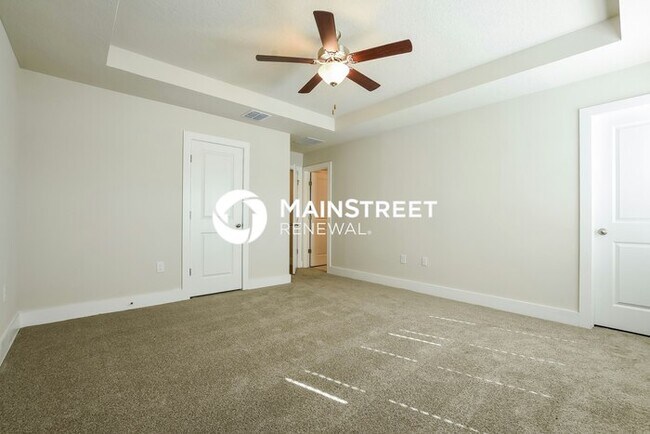 Building Photo - 4 Bedroom Pet-Friendly Home in Deland, FL ...