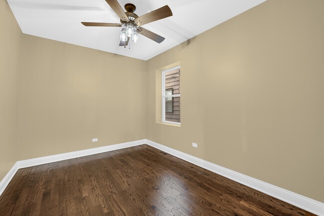 Foto del edificio - 7316 S Rockwell St