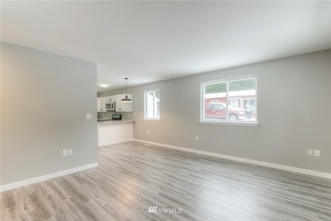 Building Photo - 9206 144th St Ct NW