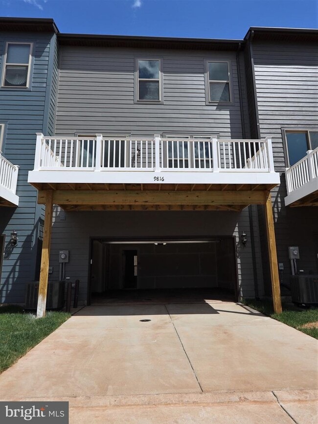 Building Photo - 9816 Ames Dr