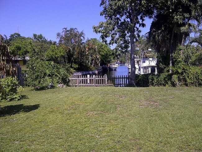 Foto del edificio - 308 SW 18th Ave