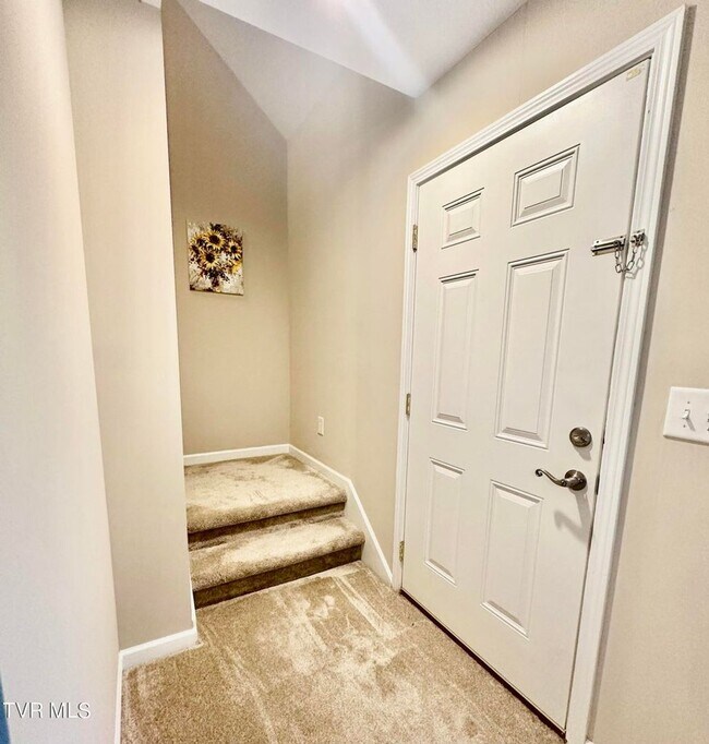 Foto del edificio - 2108 Pleasant View Dr