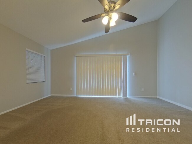 Foto del edificio - 2636 Cahill Way