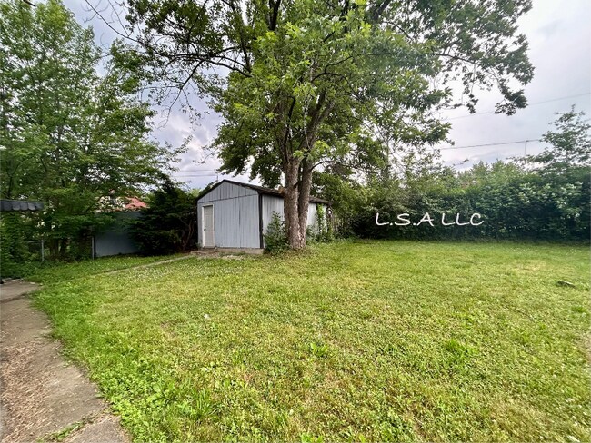 Foto del edificio - 4616 E 88th St