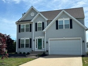 Building Photo - 33199 Ambleside Dr