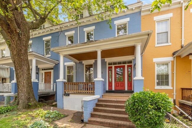 Building Photo - 4012 7th St NW