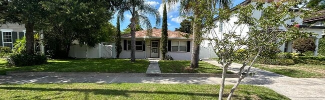Photo - 1101 Guernsey St House