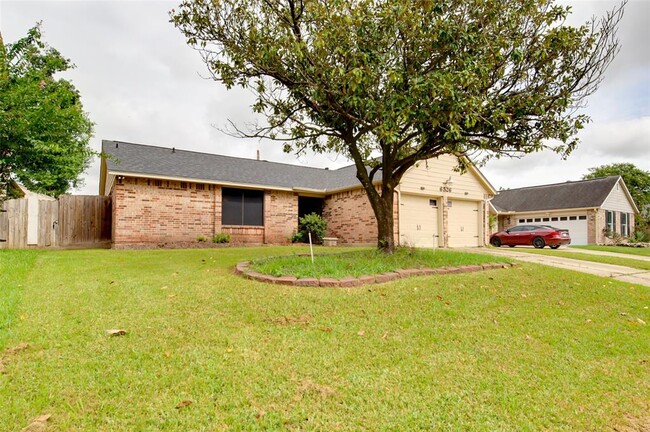 Building Photo - 6526 Foxfern Cir