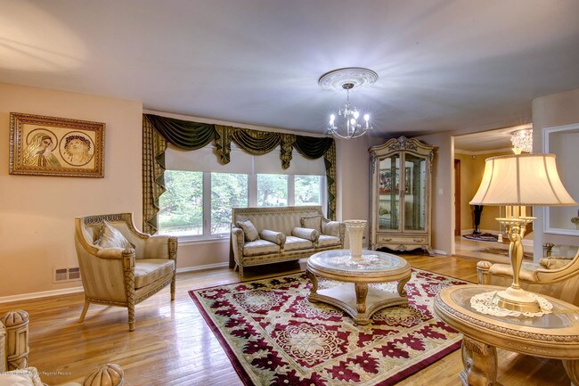 Foto del edificio - 7 Barkley Ct