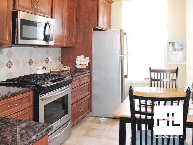 Building Photo - Eliot Avenue | Fresh Pond Road | 3/1
