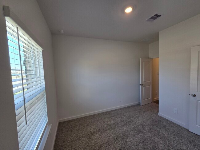 Foto del edificio - 1551 Cinque Terre Way