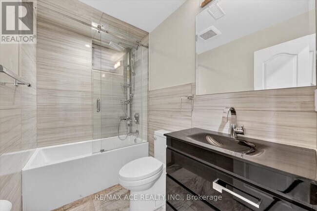 Photo du bâtiment - 90 Colonial Ave