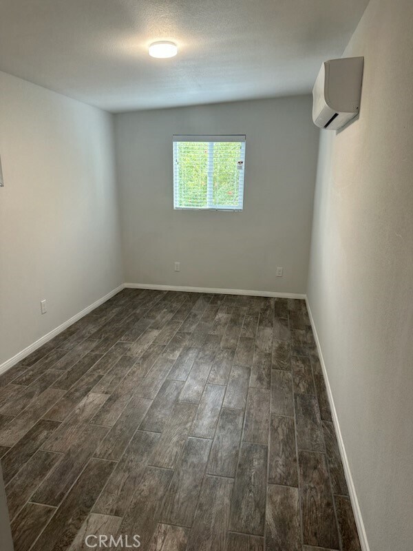 Foto del edificio - 28940 Leon Rd