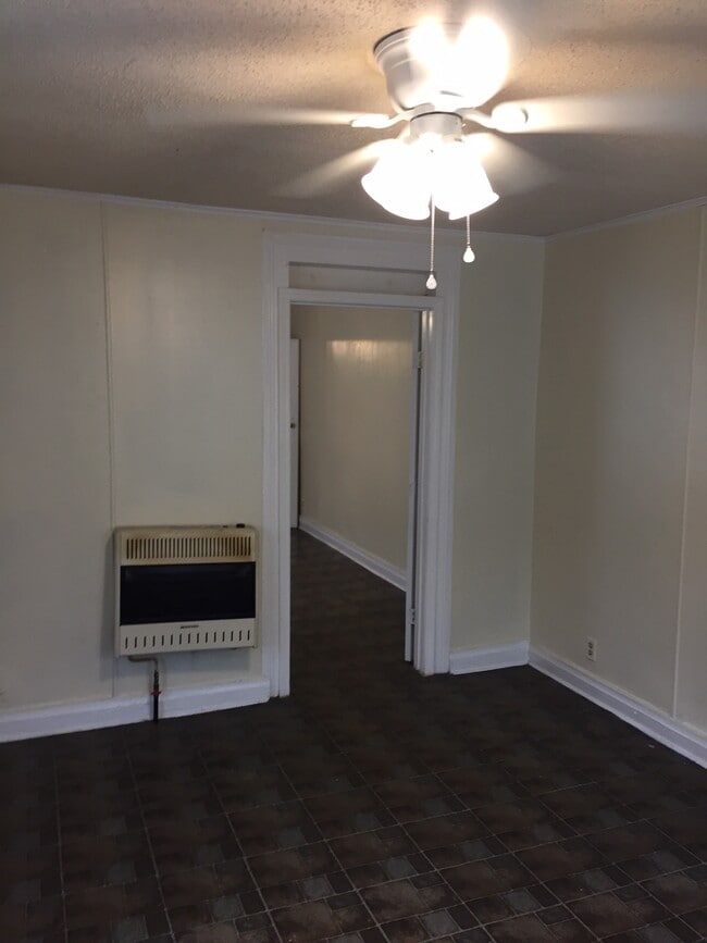 Living room - 1504 Louisa St
