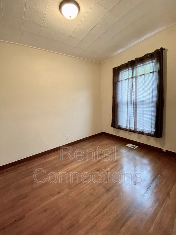 Foto del edificio - 121 S 10th St