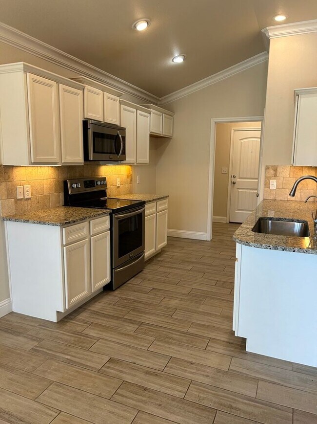 Foto del edificio - 9312 Sagebrush Ave