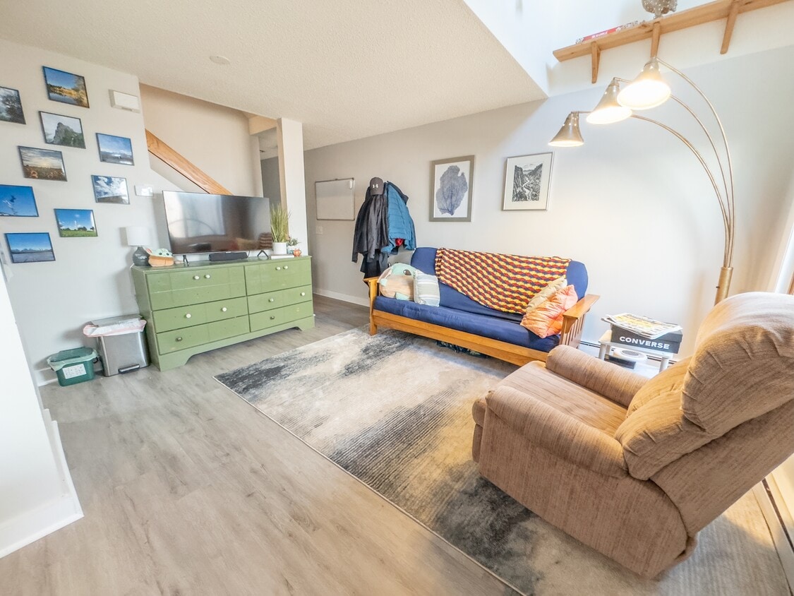 Photo - 169 Erie St (Cambridge, MA)