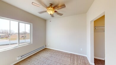 Bedroom - Marion Crossing Apartments