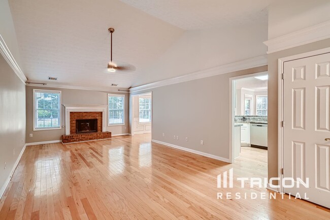 Building Photo - 165 Graymist Ln SW
