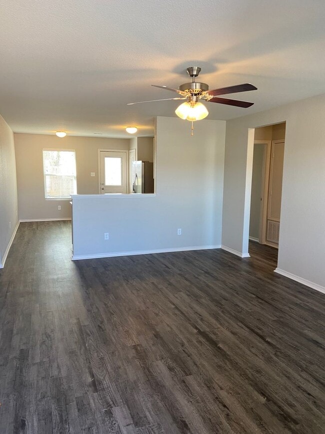 Building Photo - *Preleasing* Three Bedroom | Two Bath Home...