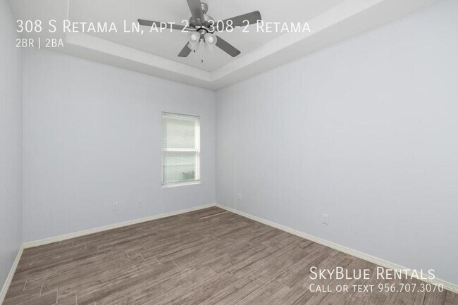 Building Photo - 308 S Retama Ln