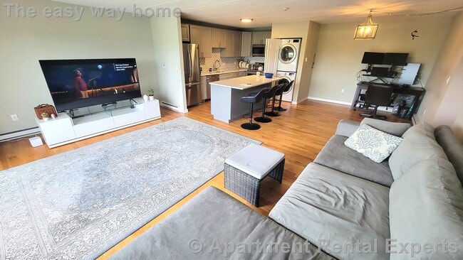 Photo - 235 Winthrop St Apartment