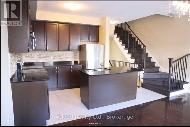 Photo du bâtiment - 3215 Thomas St