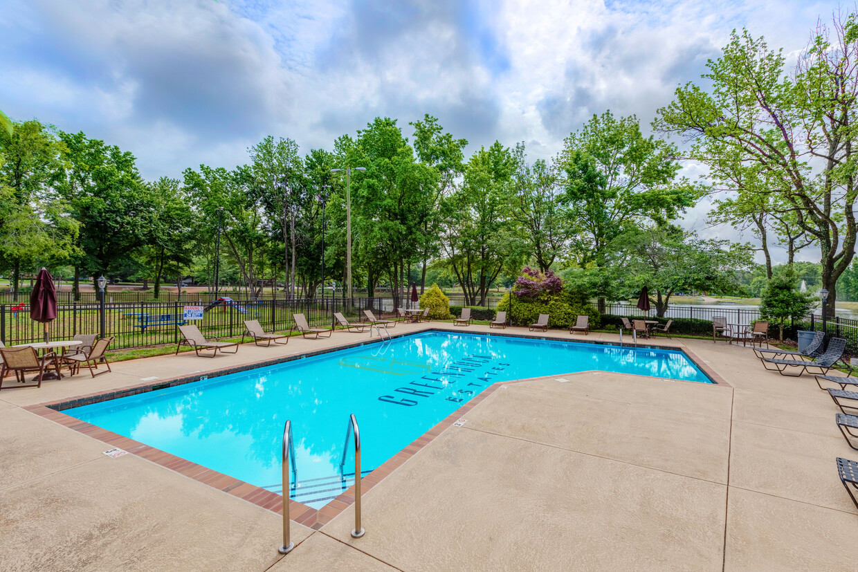 ¡Espectacular piscina - GreenRock Estates