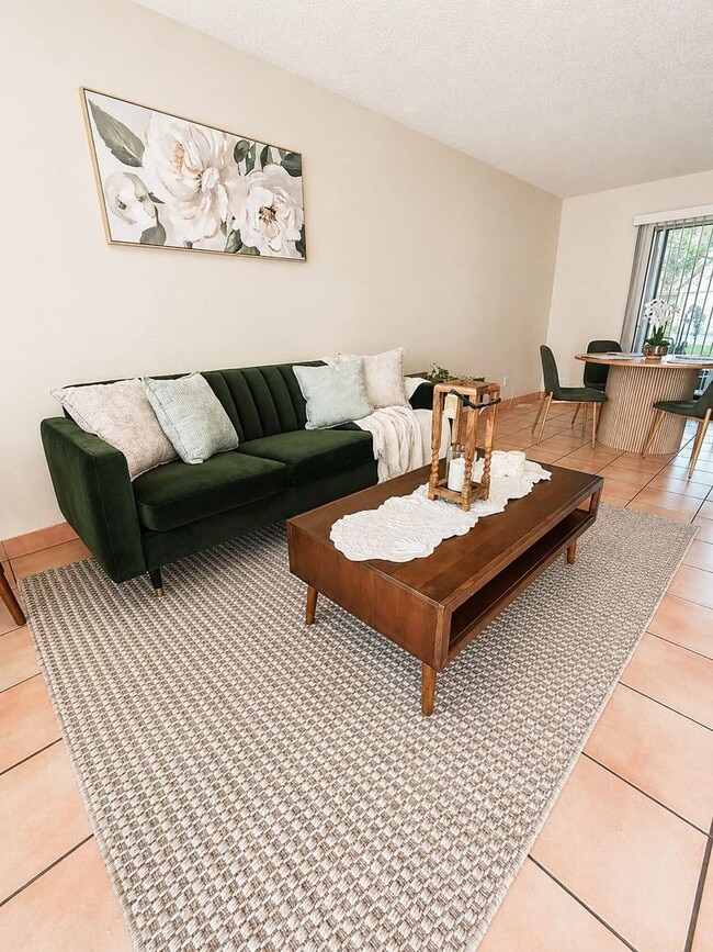 Photo - Charming 1 Bedroom / 1 Bathroom Condo – First Floor Unit with Florida Room in a Gated Community.