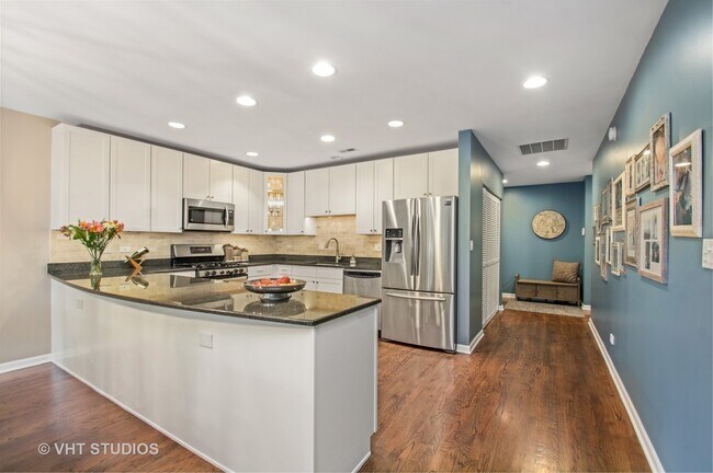 Foto del edificio - 1426 N Orleans St