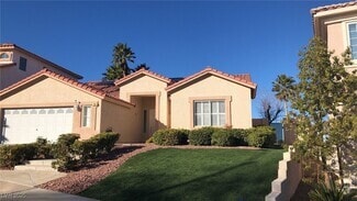 Building Photo - 720 Viola Cir