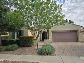 Building Photo - 4540 E Portola Valley Dr