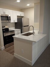 Interior Photo - Pinewood Park